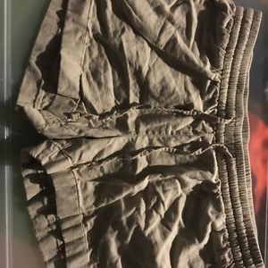 Old navy khaki linen shorts